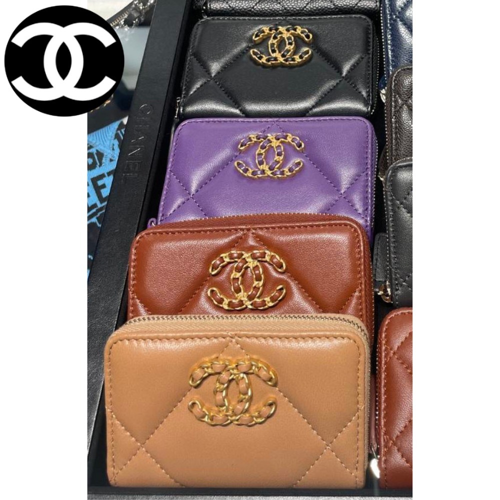 【大きめロゴ＆ステッチがよい♡】CHANEL19 コインパース