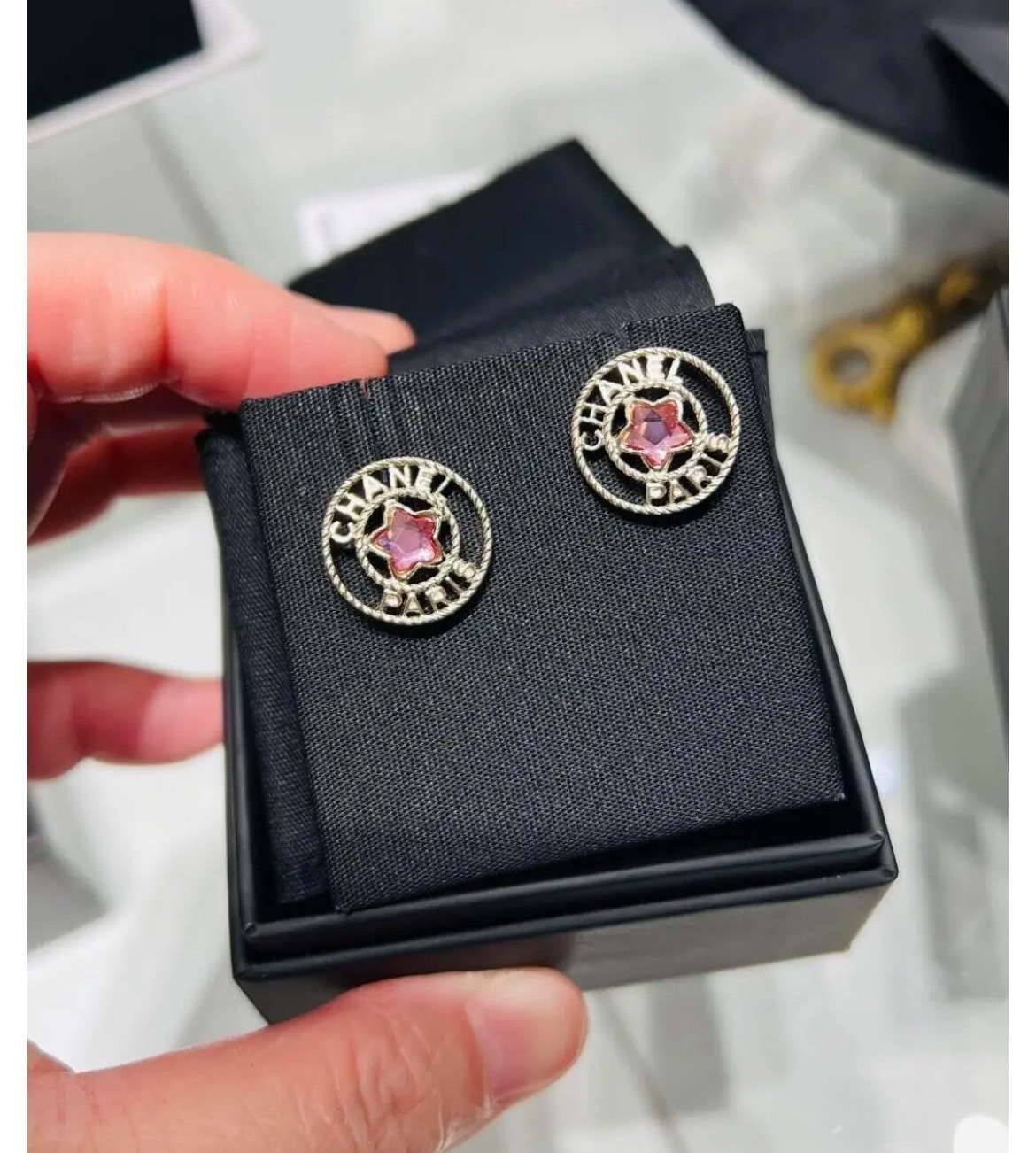 【GINGER掲載商品】 キラッと可愛く煌めく☆】シャネル CCマークピアス アクセサリー