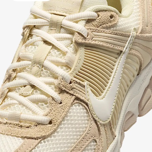 《☆レア☆》☆NIKE☆Zoom Vomero 5☆Beige