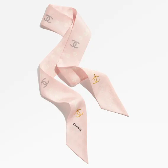 25P【パール×ロゴが可愛い】CHANEL シルクツイリー ヘアバンド