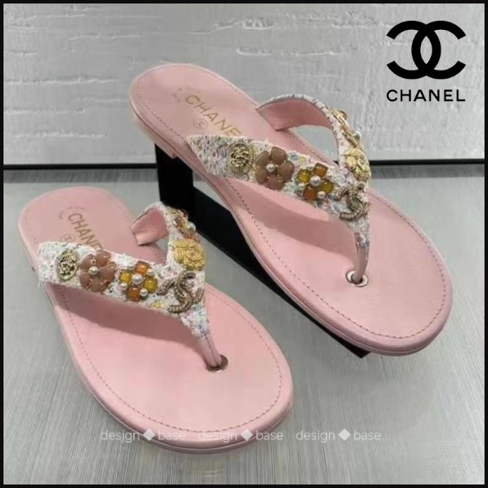 ★足元が煌めく【 CHANEL 】ビーチサンダル