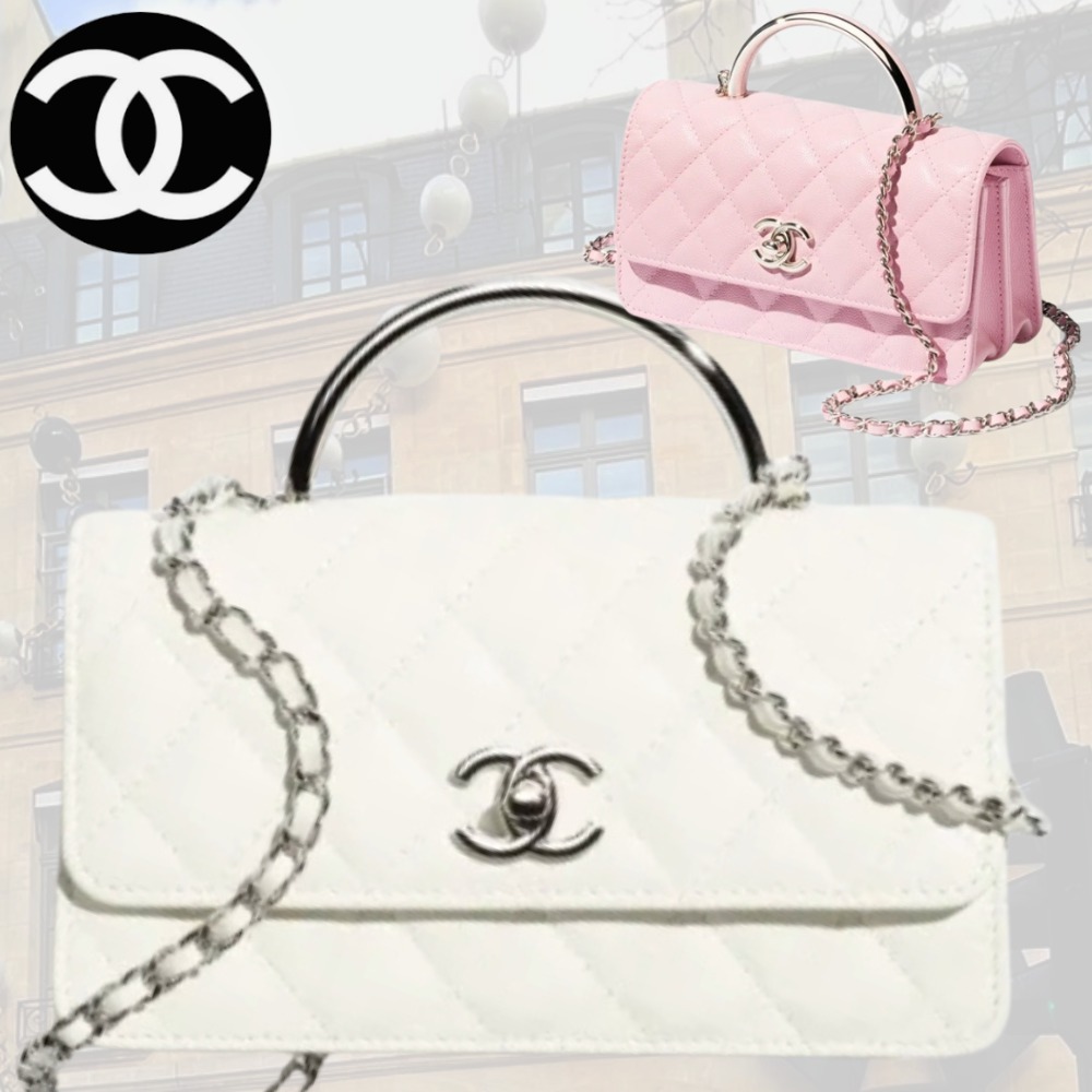 【シルバーの取っ手が特徴的♡】CHANEL チェーンクラッチ