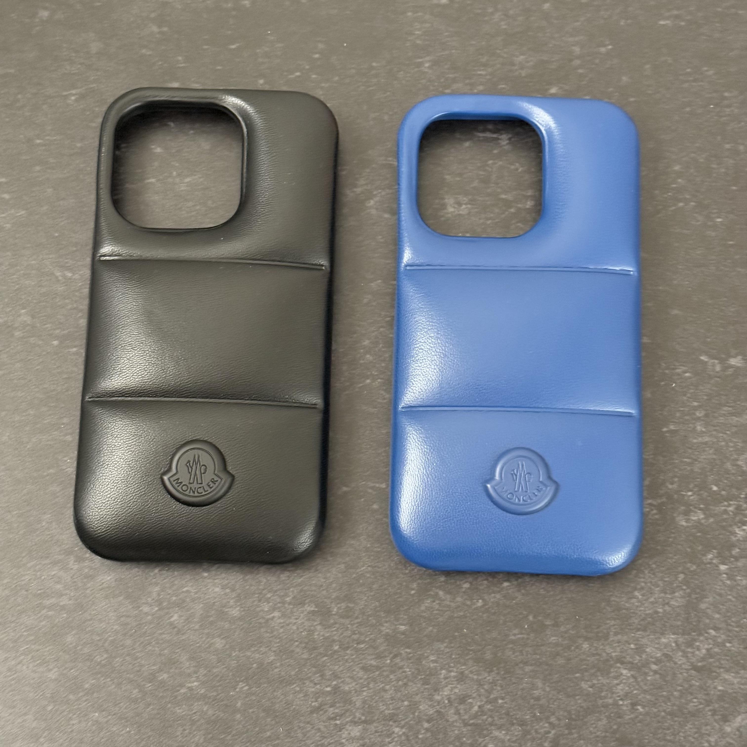 【現品限り一斉値下げ！】 MONCLER ケース iPhone モンクレール iPhoneアクセサリー