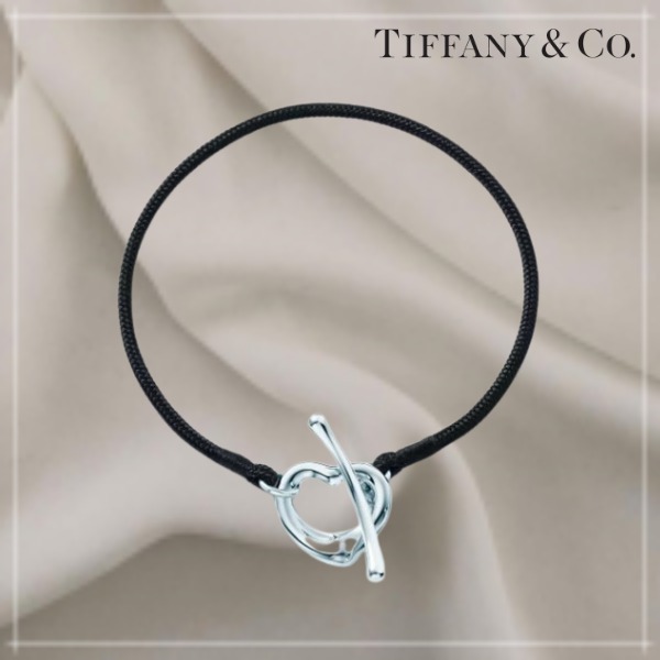（日本未入荷）Tiffany & Co. オープンハートシルクブレスレット