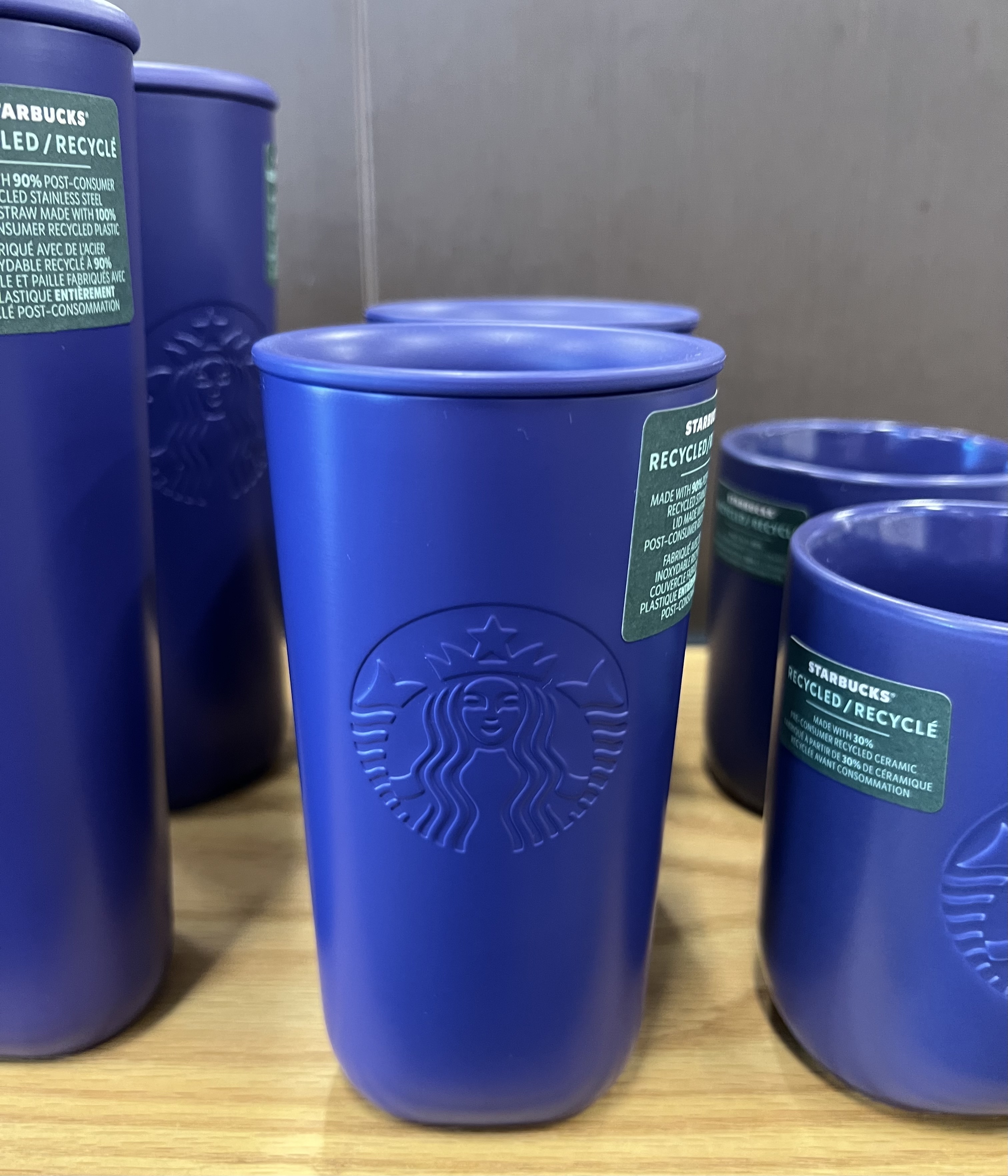 北米スタバ☆再生プラ製タンブラー  355ml 紫