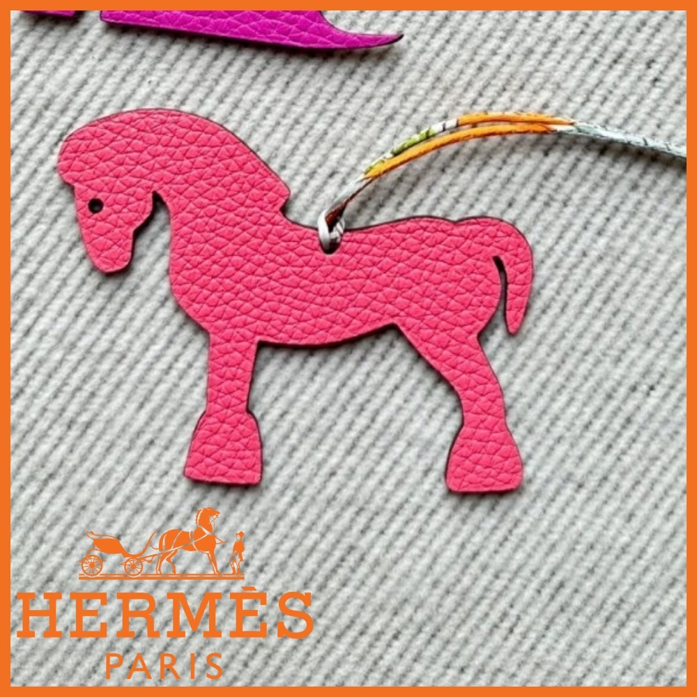 【ユニークな逸品☆】HERMES Pferd Hermy チャーム