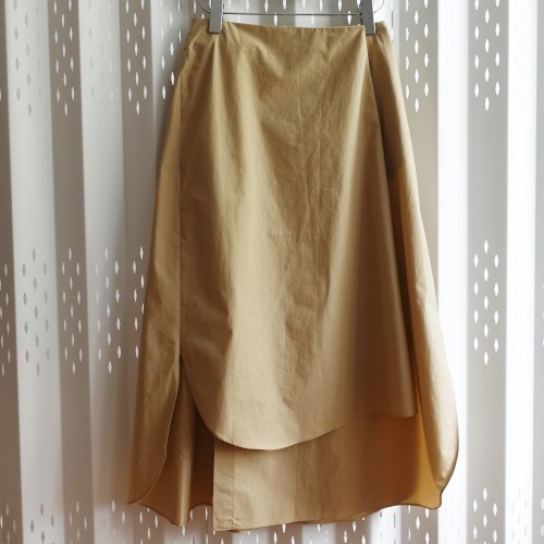 “COS” TWISTED COTTON WRAP SKIRT BEIGE