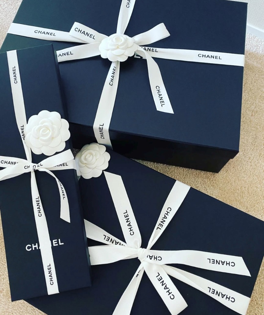 大人可愛い♡【CHANEL】チェーンクラッチバッグ