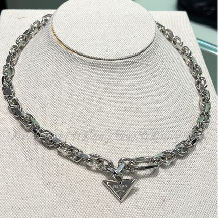PRADA プラダ チェーンネックレス シルバー ロゴ 大人気 メンズ PRADA プラダ チェーンネックレス シルバー ロゴ 大人気 メンズ