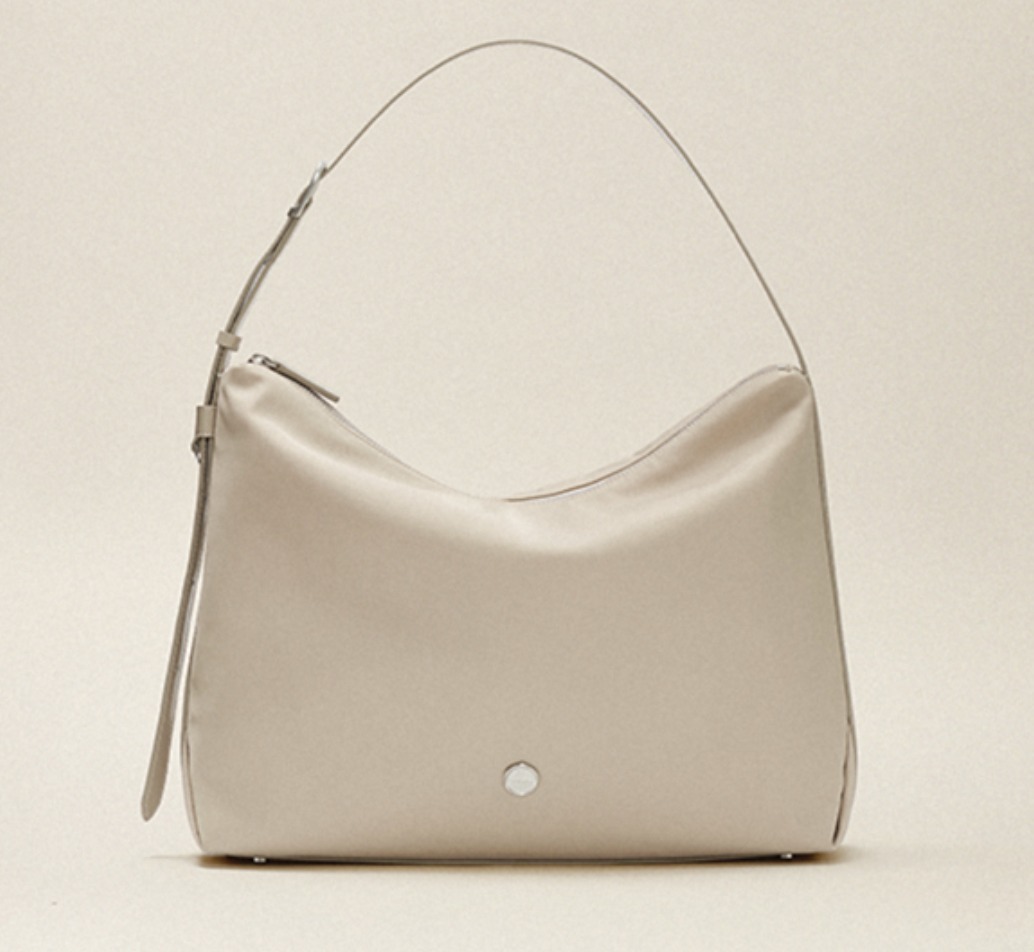 ●Lememe●韓国人気★Sac Agnes Nylon★日本未入荷 ○Lememe○韓国人気☆Sac Agnes Nylon☆日本未入荷 (LEMEME