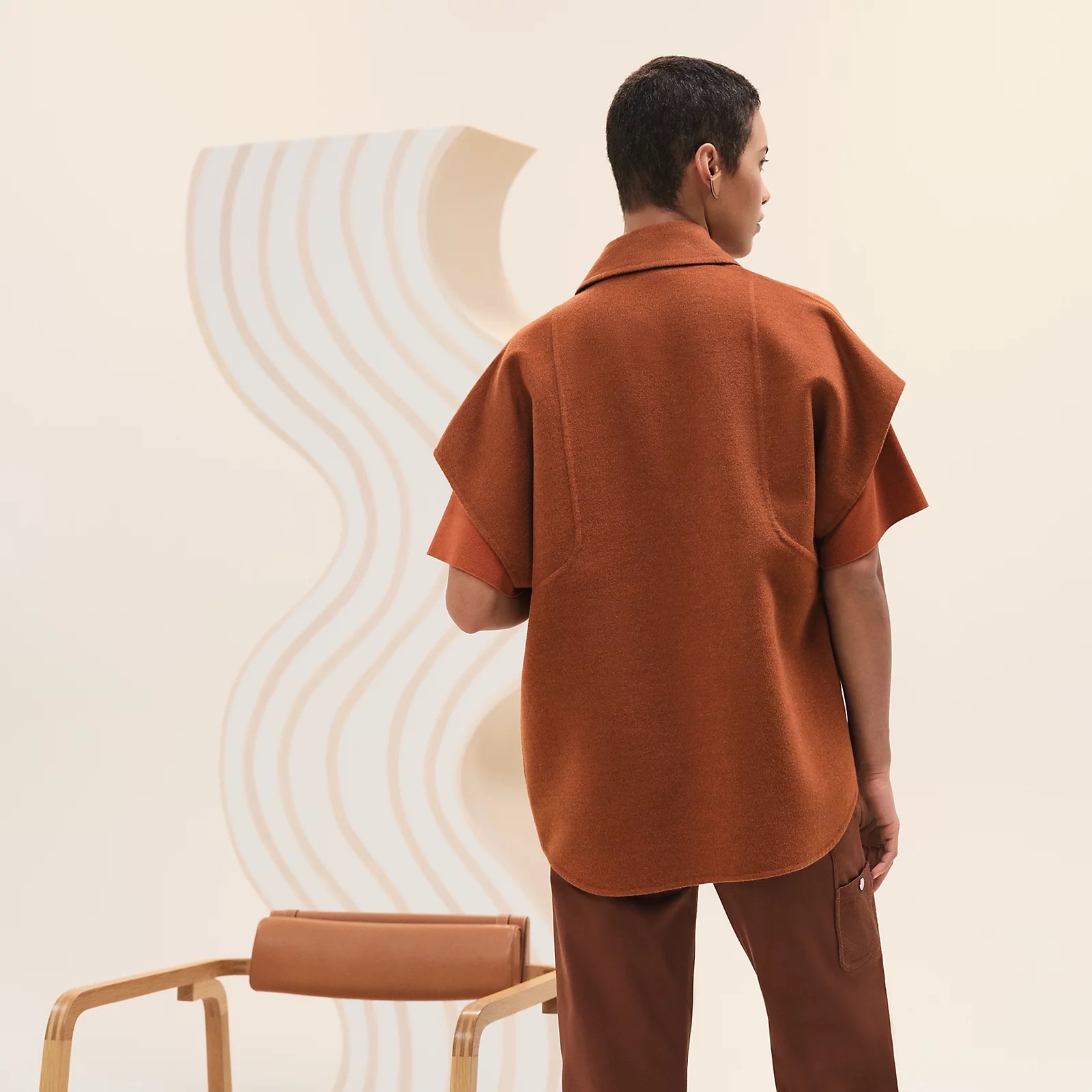 HERMES 25SS《ノースリーブジャケット》ブラウン カシミヤ 直営