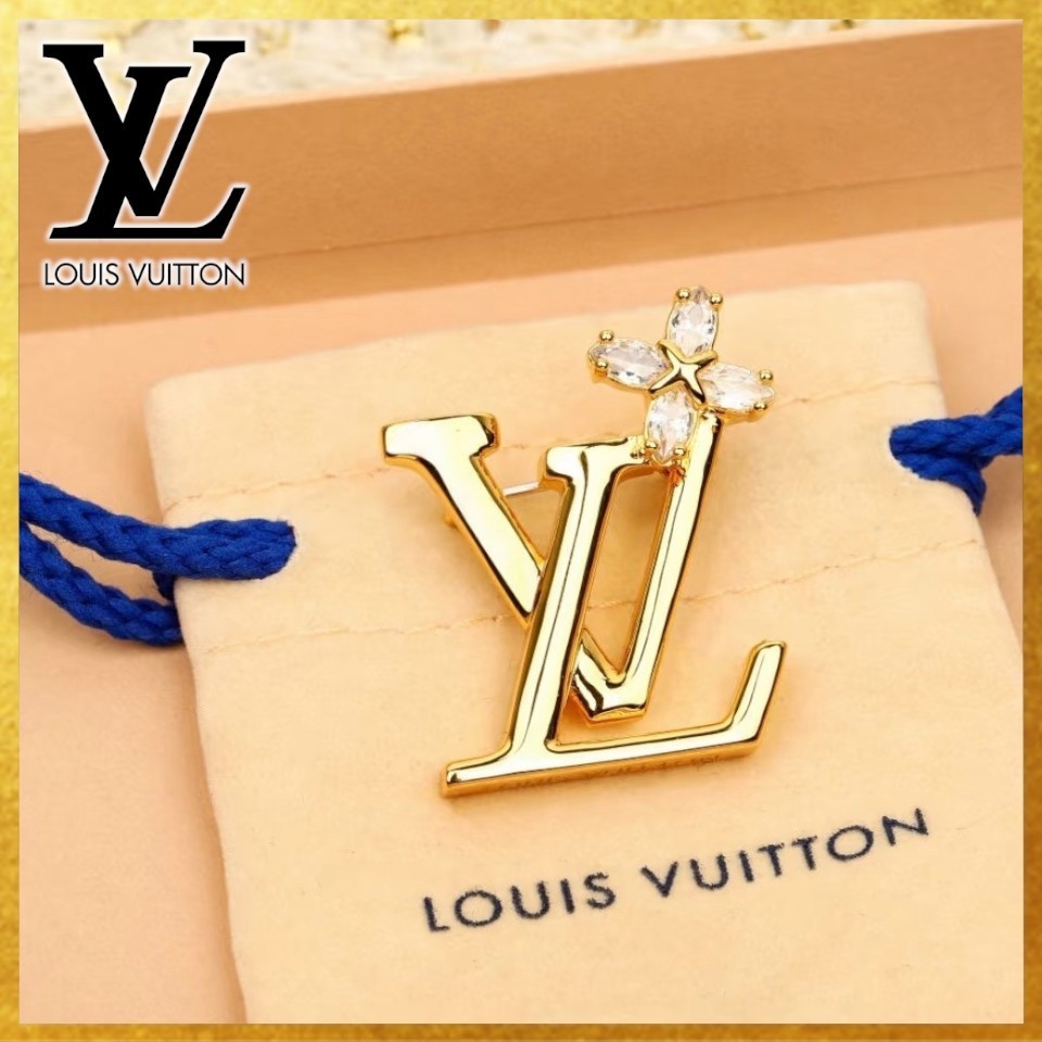 輝くロゴデザイン♪【Louis Vuitton】ブローチ