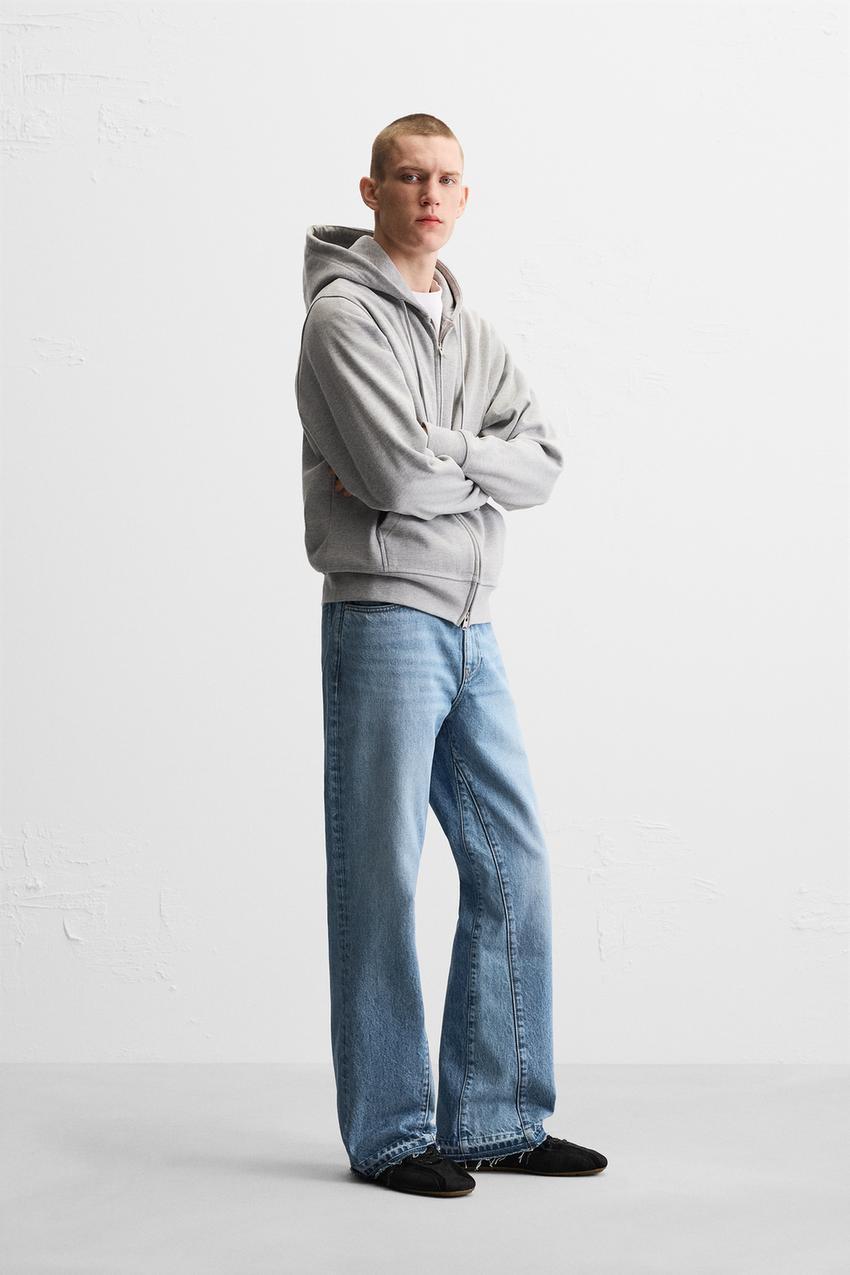 ☆ドイツ発*ZARA*新作*フレアフィットデニム/LIGHT BLUE☆ (ZARA
