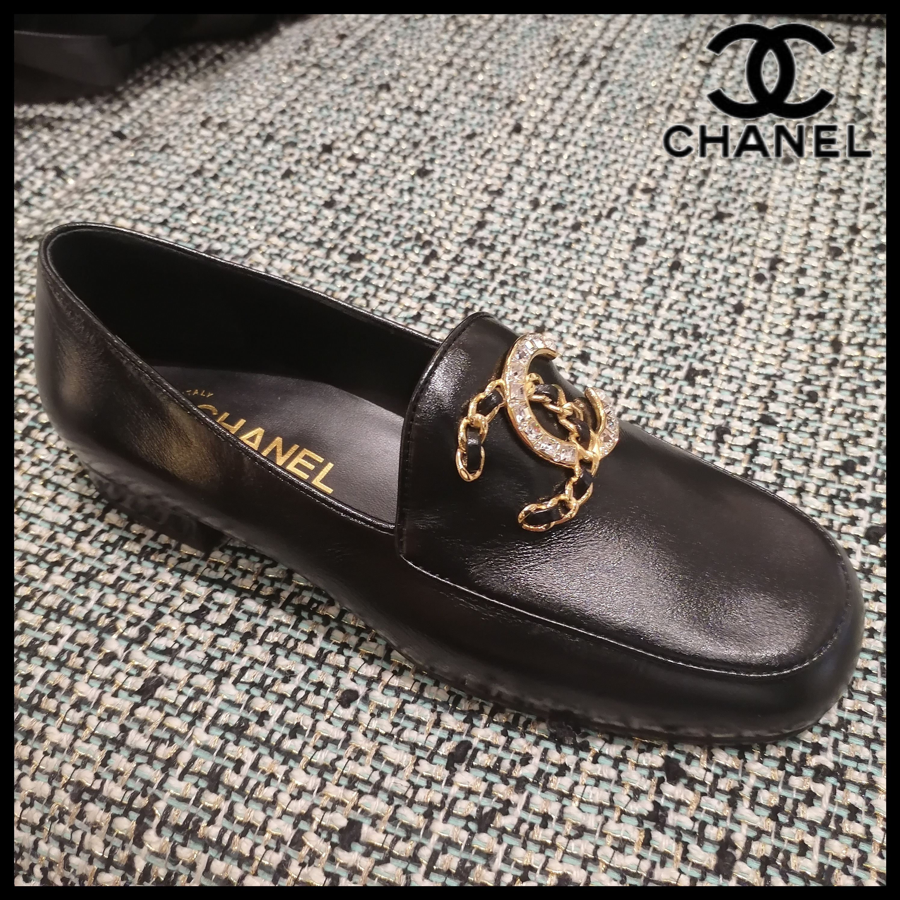 ◆CHANEL◆ローファー シャイニーカーフスキン メタル ブラック