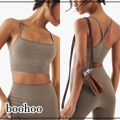【boohoo】シームレス リブ ライトサポート スポーツブラ