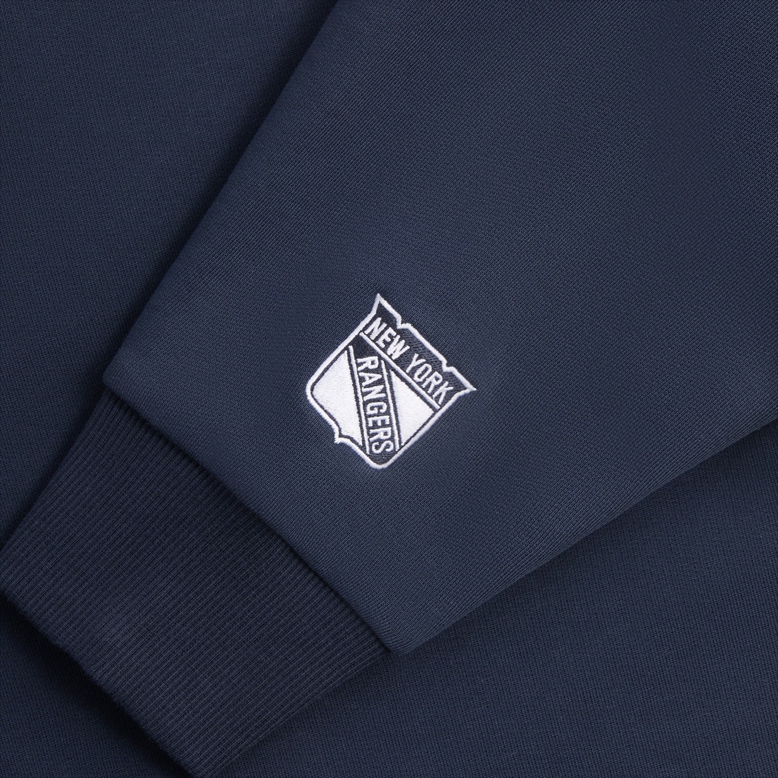 【KITH NYC】コットンフリース ロゴ フード付 スウェットシャツ KITH NYC】コットンフリース ロゴ フード付きスウェットシャツ