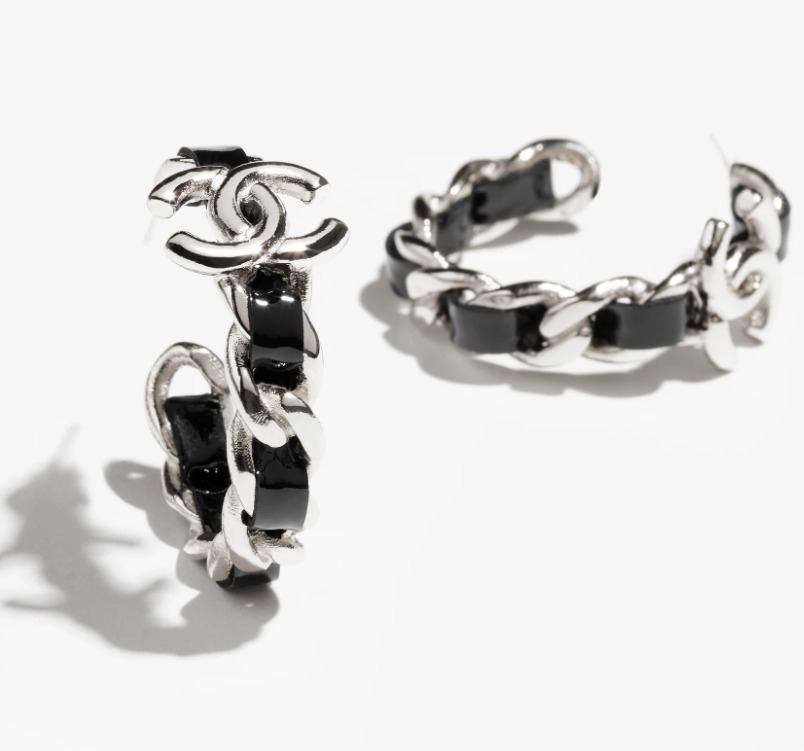 シックでエレガント♪》CHANEL フープ ピアス CCロゴ