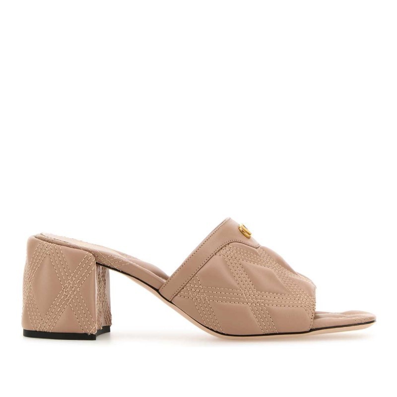 サンダル・ミュール VALENTINO Antiqued pink leather Quiltie mules