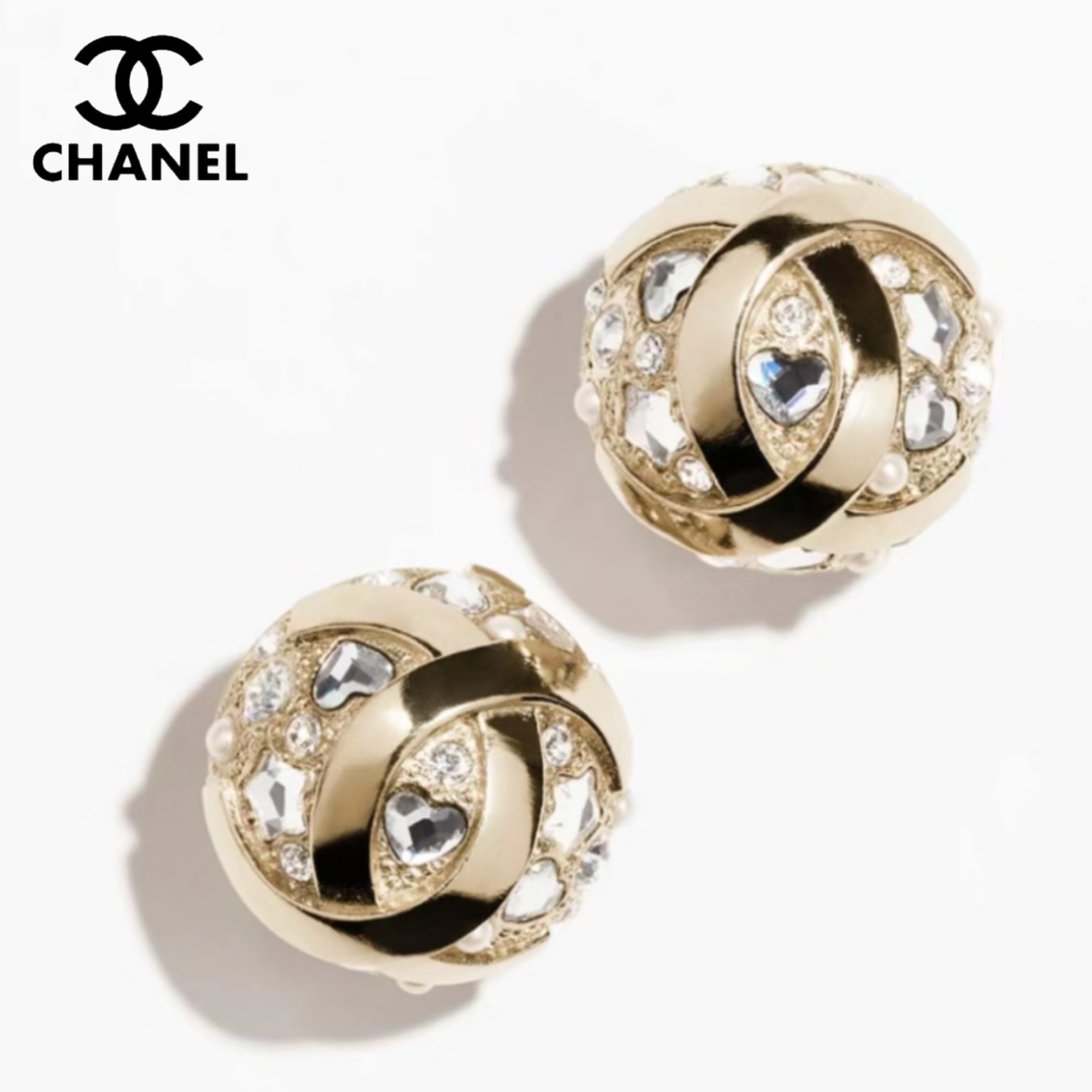丸いフォルムが可愛い◎【CHANEL】ピアス