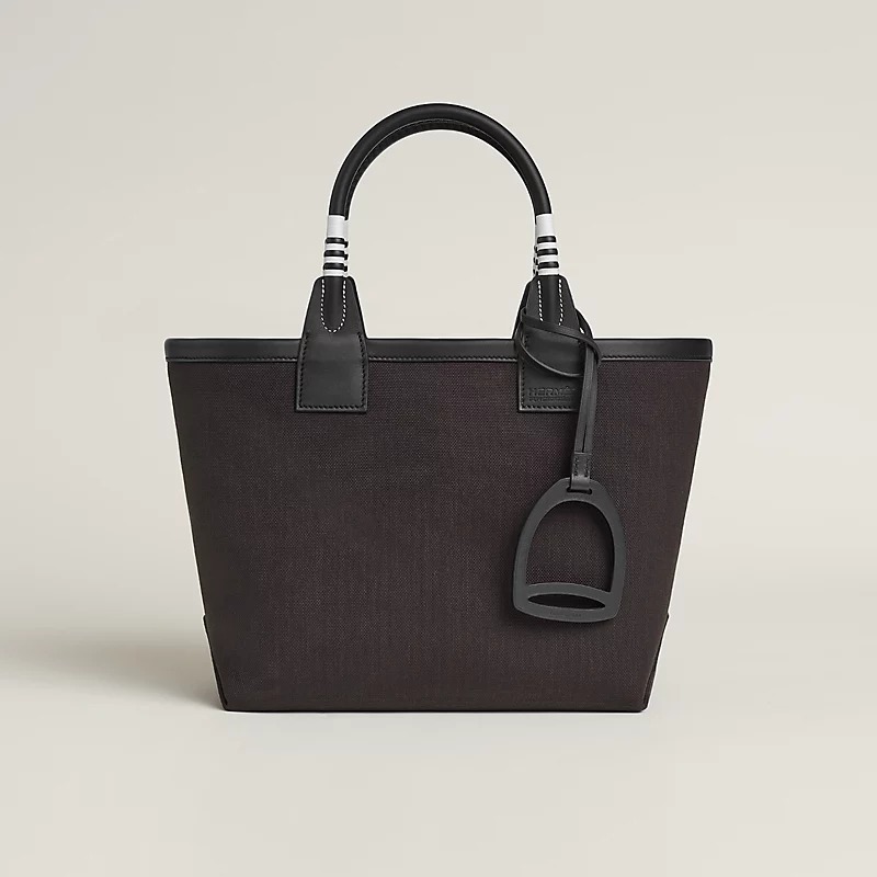 デイリーユースにぴったり♪》HERMES スティープル 25 バッグ