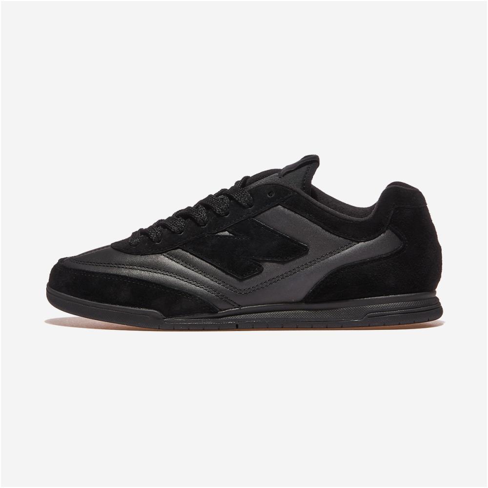 スニーカー NEW BALANCE URC42CK