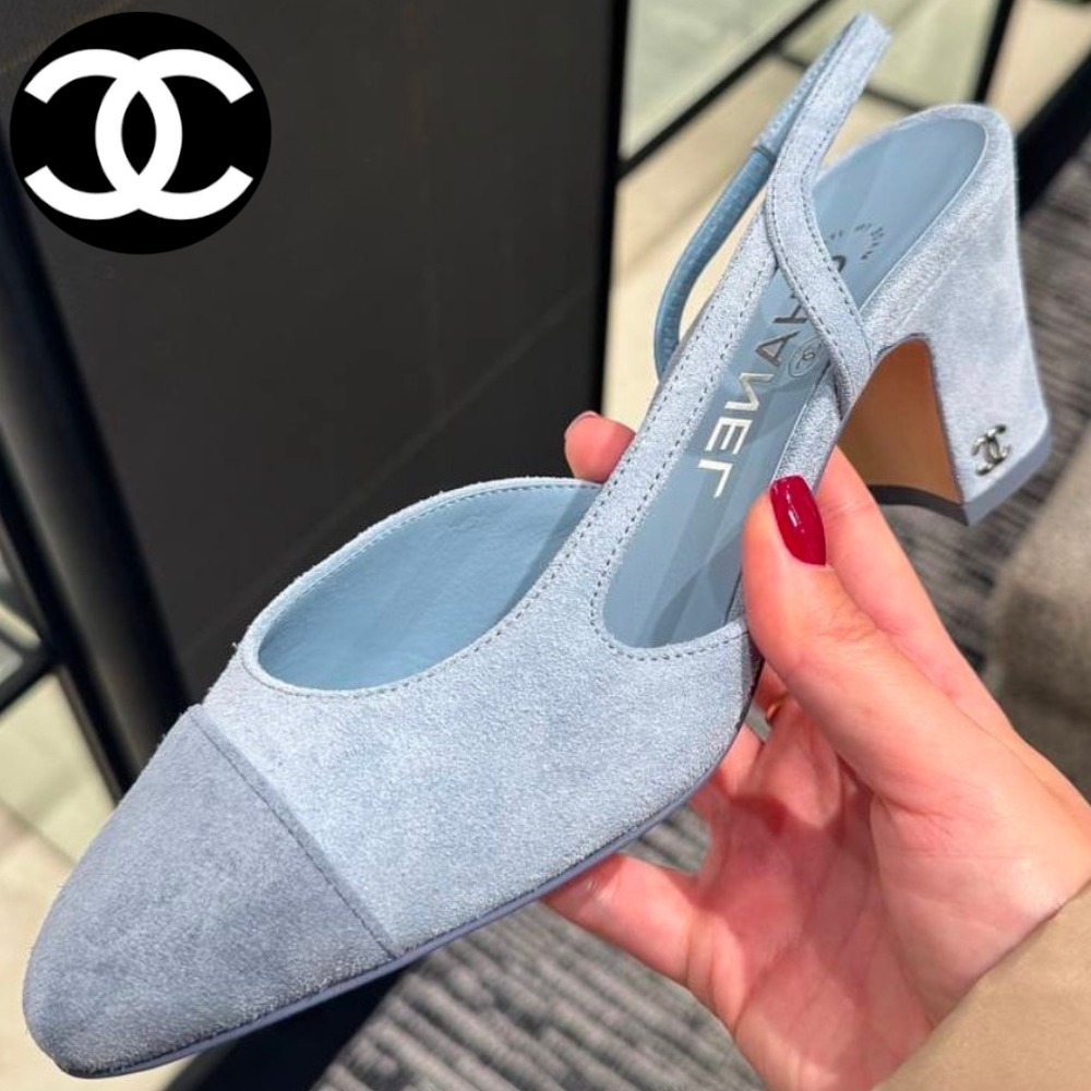 【トーンの違うブルーが爽やかで素敵♡】CHANEL パンプス