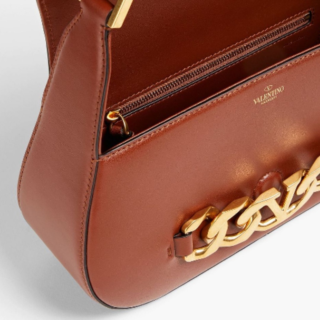 セール VALENTINO VLOGO レザー チェーン付き ショルダーバッグ セール VALENTINO VLOGO レザー チェーン付き ショルダーバッグ