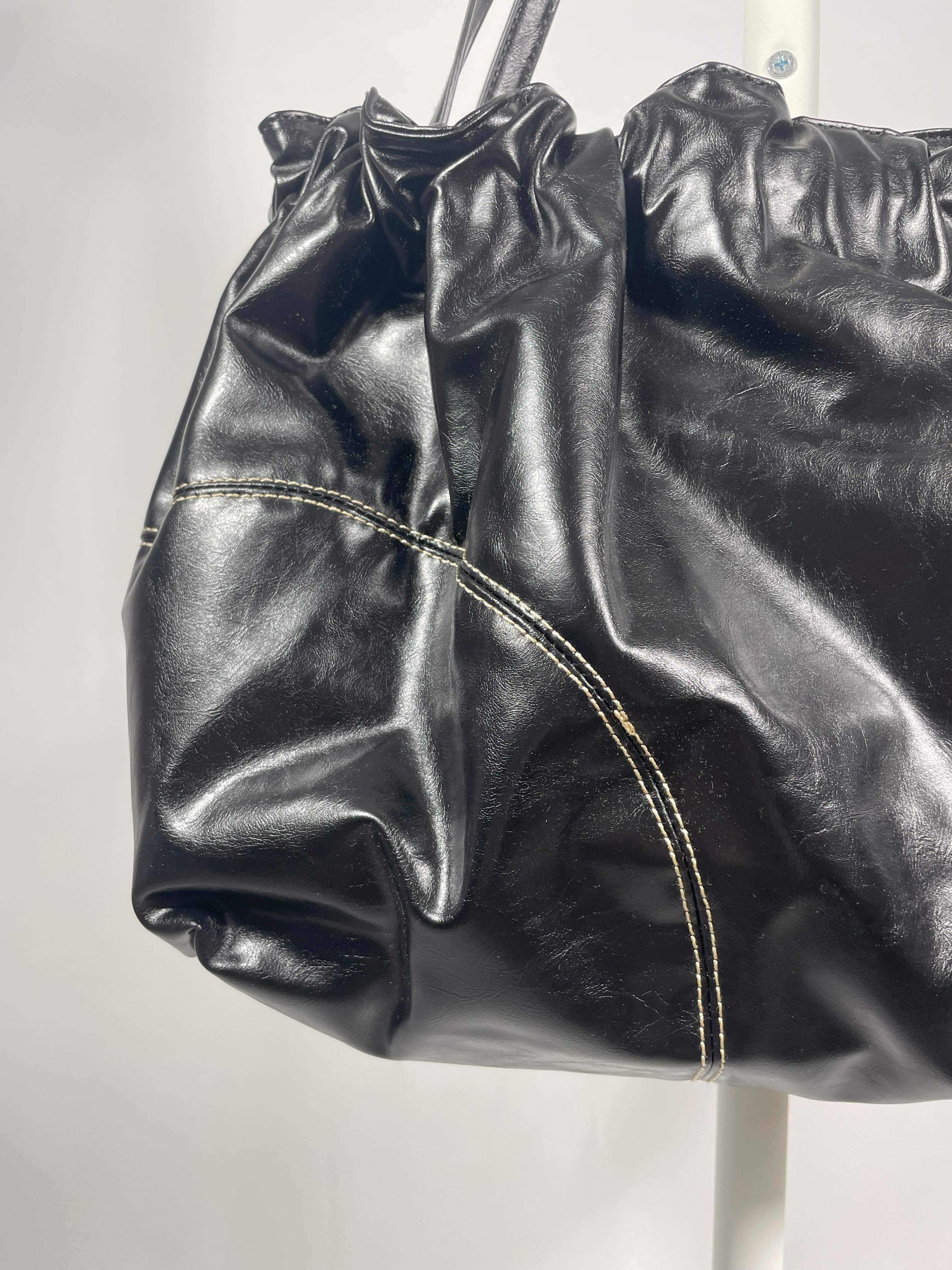 ZARA チャーム付きギャザートートバッグ 新品タグ付き - メルカリ