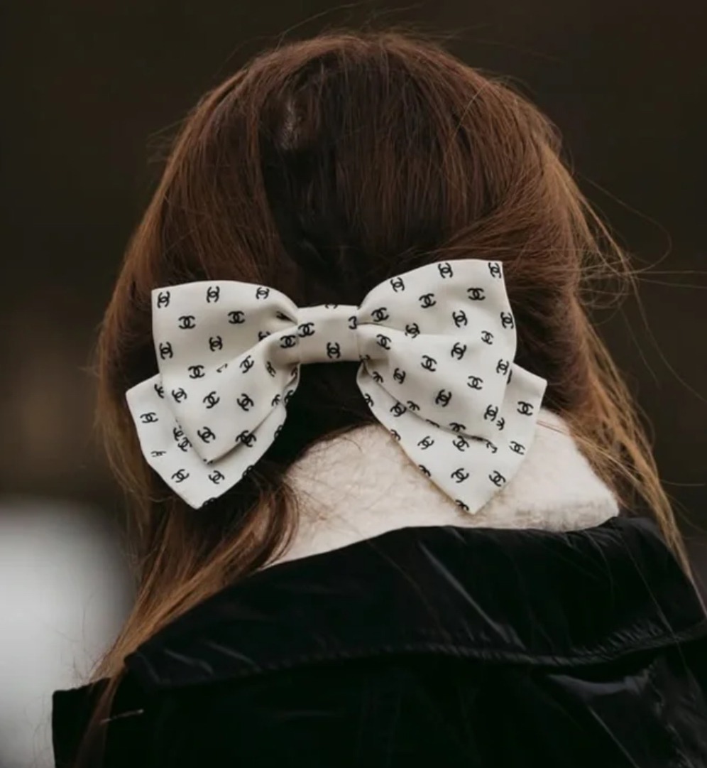 可愛いミニロゴ☆】CHANEL バレッタ リボン ミニココマーク