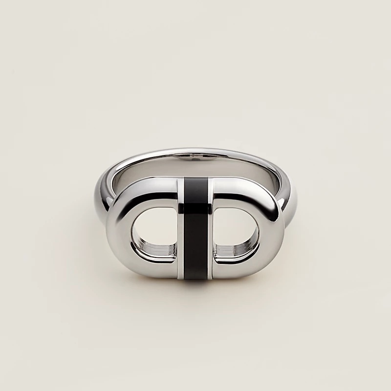 存在感あり♪【HERMES】リング 《マイヨン》ブラック色