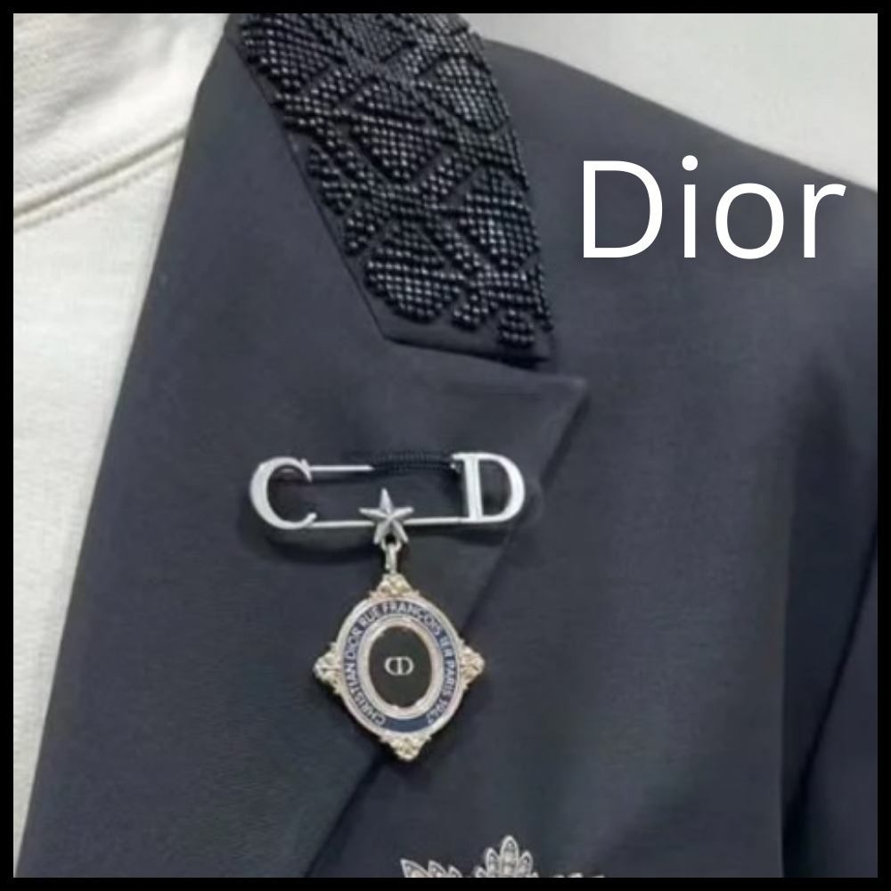 【ヴィンテージ感漂う♪】Dior★1947 CD Icon バッファローブ