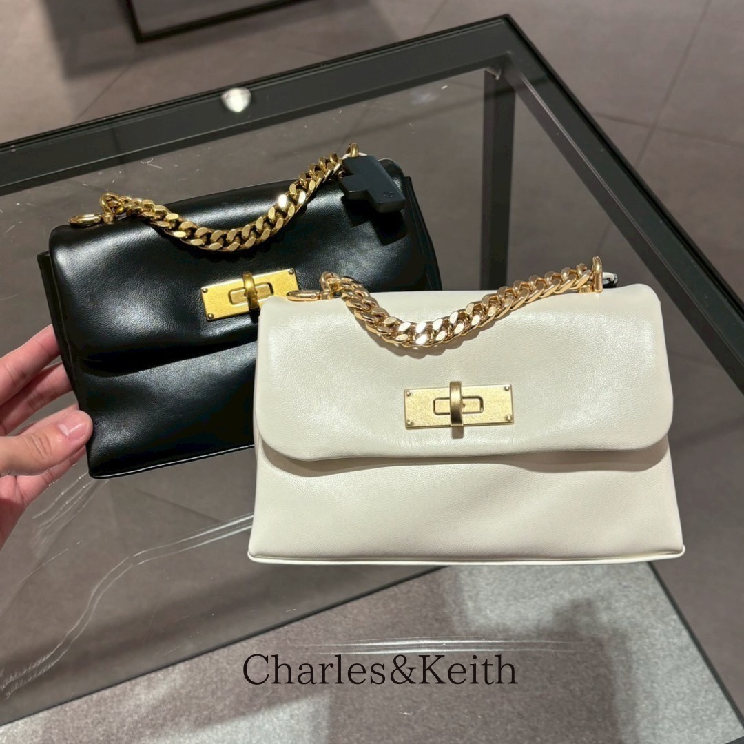 台湾 CHARLES&KEITH Kerry スモール チェーンバッグ