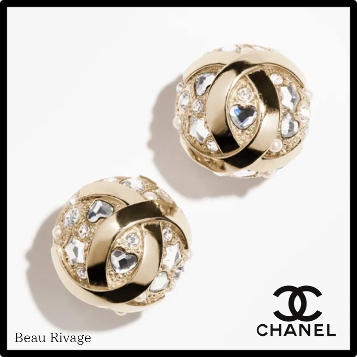 【フォルムがお洒落☆上品デザイン】CHANEL ピアス