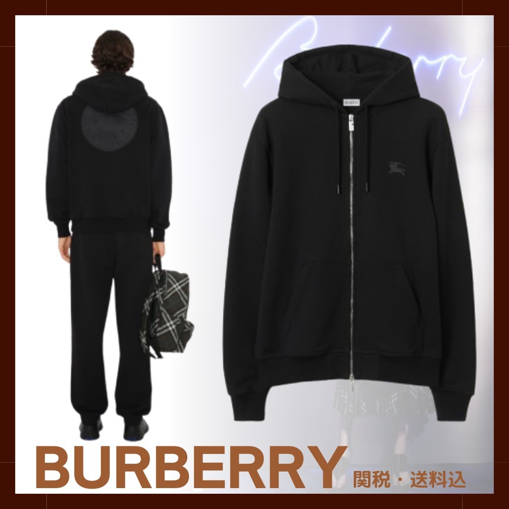 バーバリー Burberry EKDバッジ フーディー Cotton hoodie with EKD badge メンズ | BURBERRY | 24S
