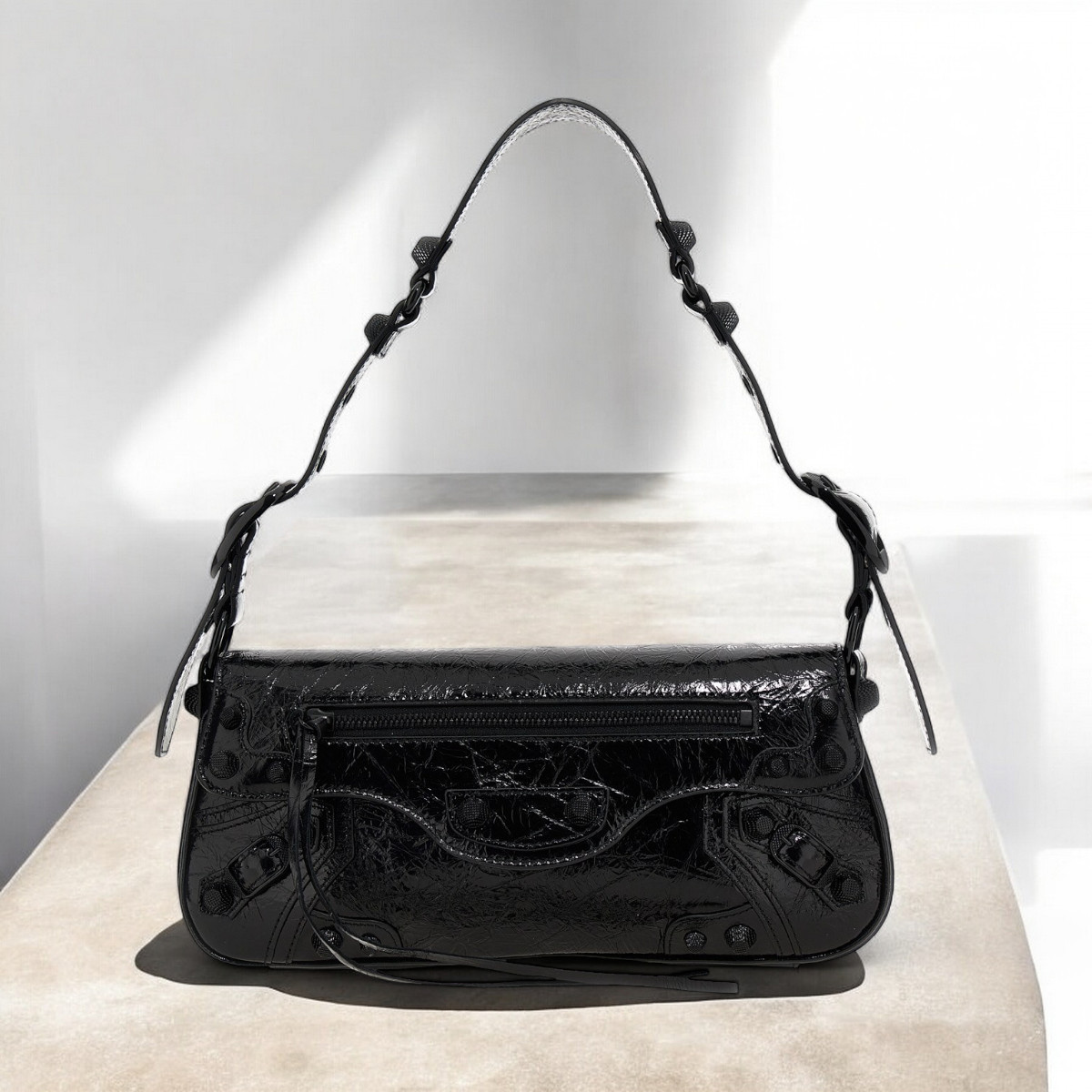 Balenciaga Le Cagole S ショルダーバッグ