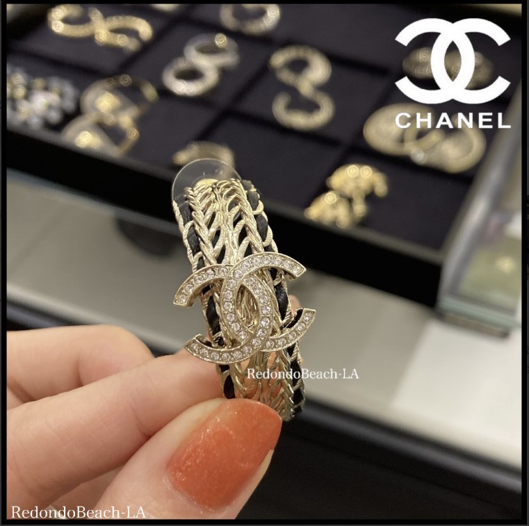 【耳元ゴージャスに決まる】煌めくCCマーク★CHANEL★ピアス