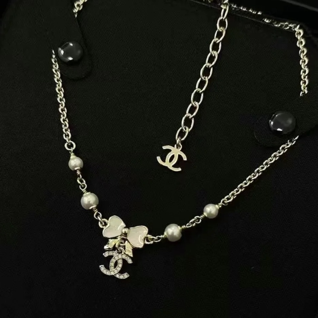 《大人可愛いリボン♪》CHANEL チョーカー CCロゴ