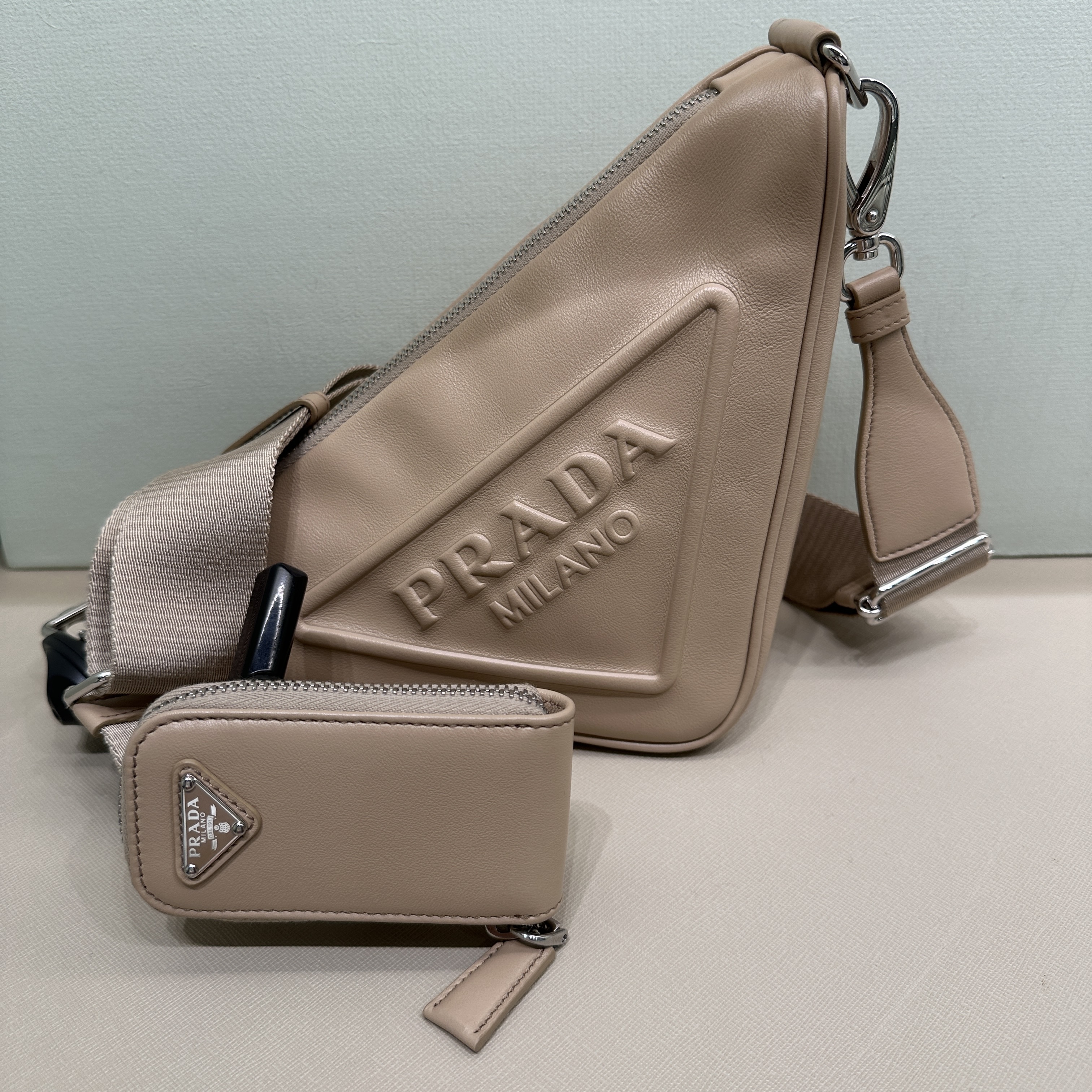 【VIPセール】PRADA プラダ クロスバッグ 1BH190