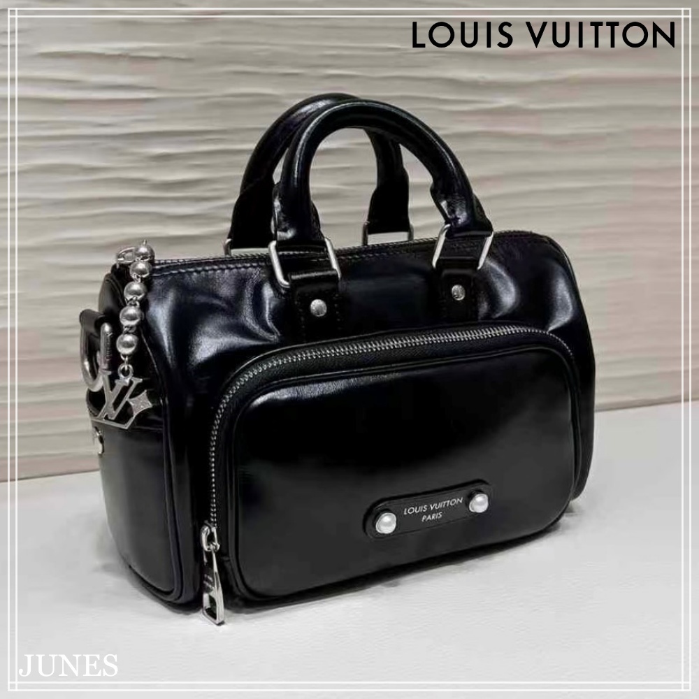 2025の新作！【LOUIS VUITTON】キーポルカーゴバンドリエール25