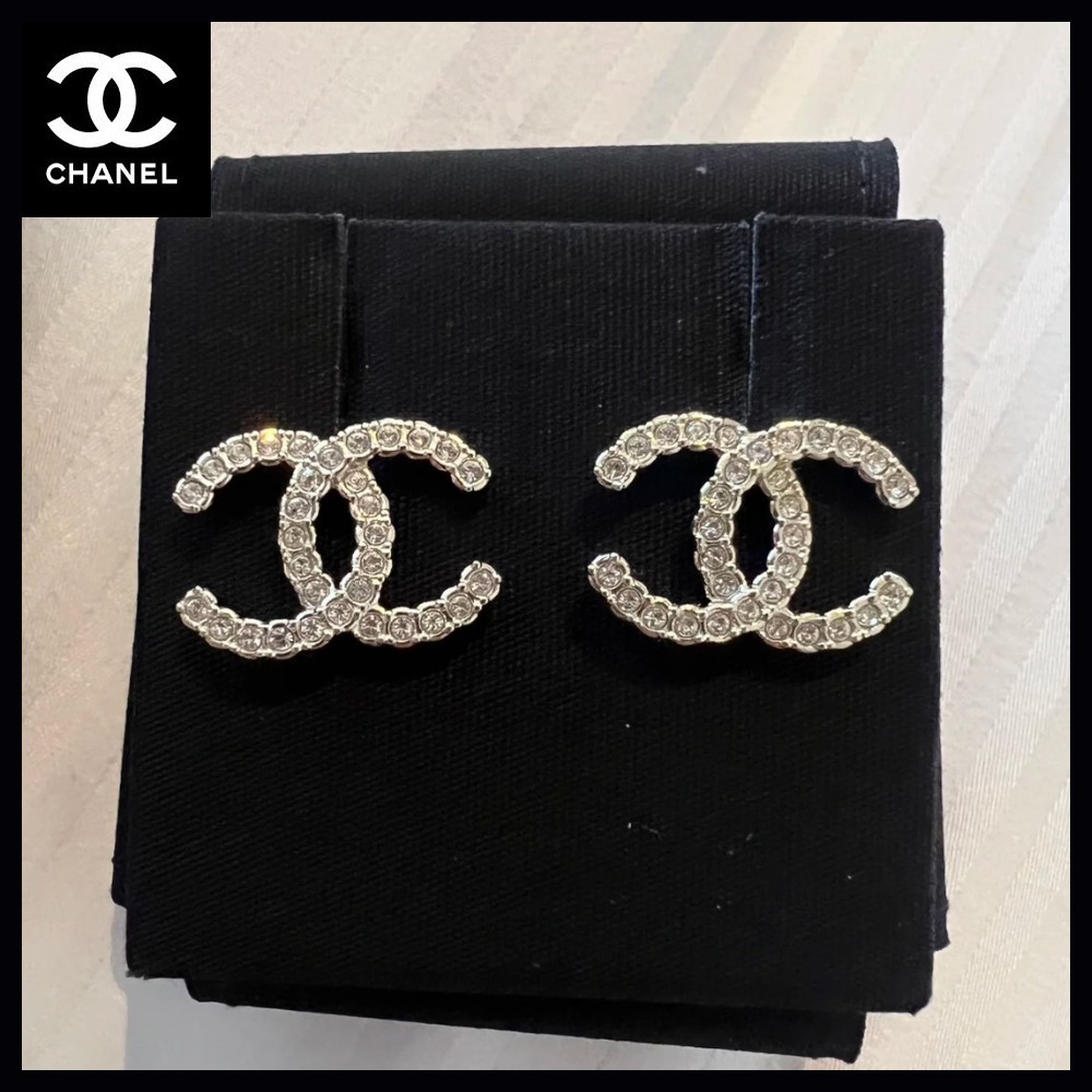 【輝くＣＣロゴ♪】CHANEL ピアス
