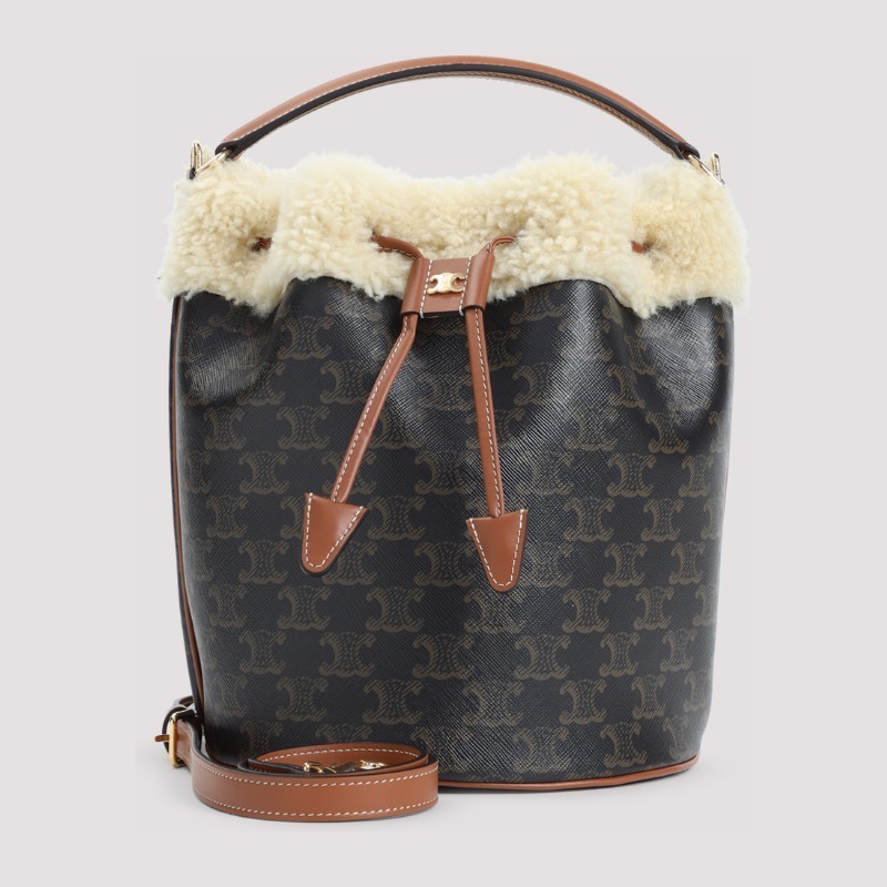 トートバッグ CELINE SS25 CLARA BUCKET BAG (116882GH3 03TV)
