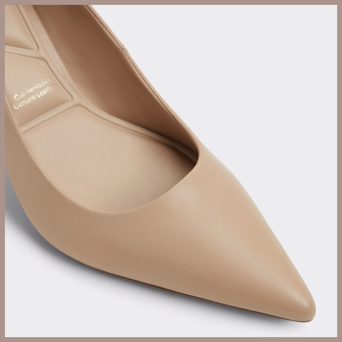 【ALDO】 本革レザー ★ 上品★美脚 ★ 7.6cm ヒール・パンプス