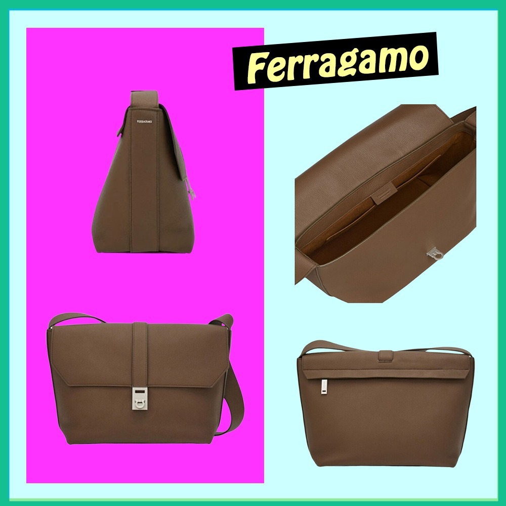 Ferragamo 】Gancini-Plaque Twins メッセンジャーバッグ