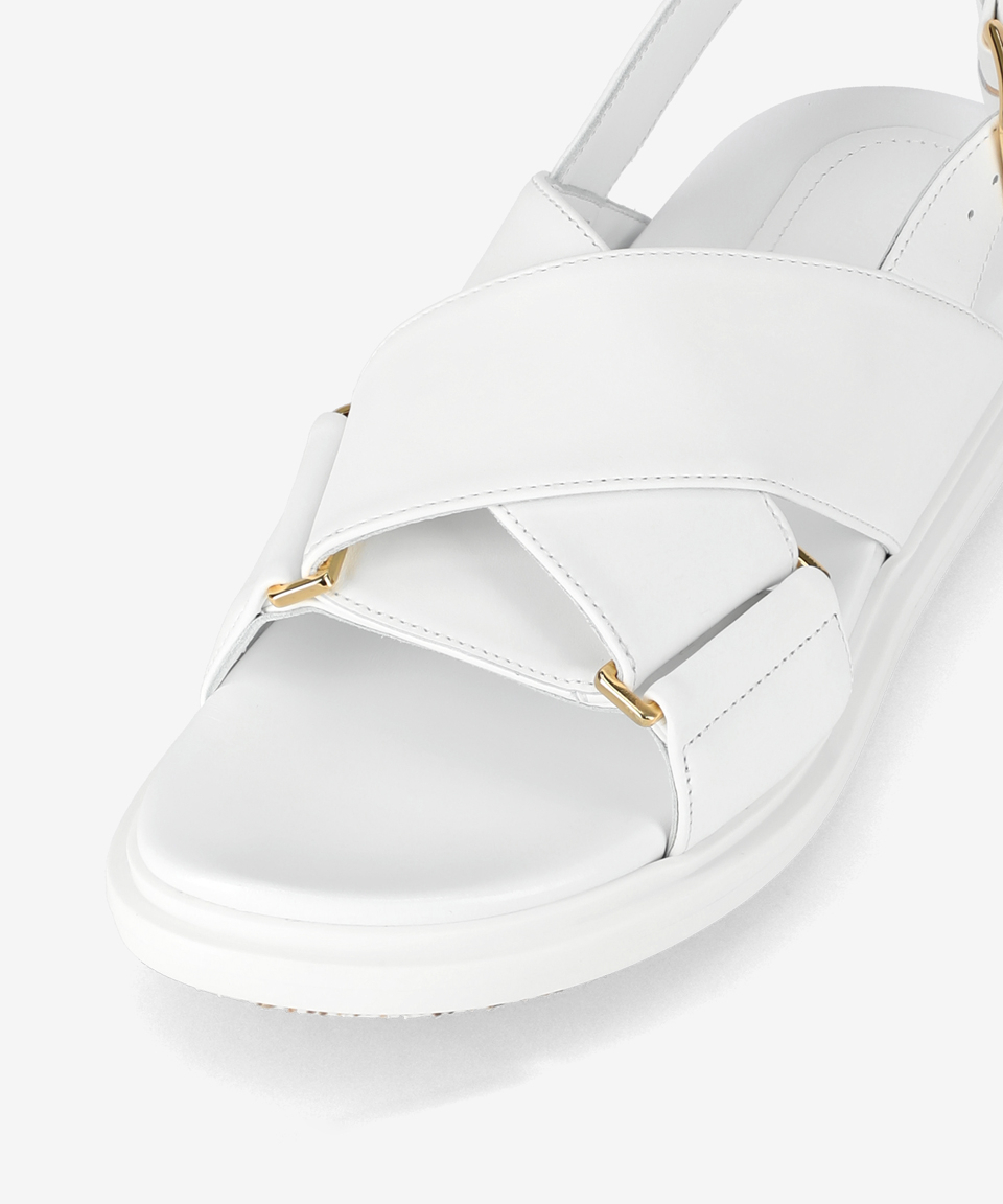 《MARNI》 パースベット クリスクロス サンダル