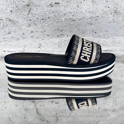 【希少☆/日本未入荷☆】Dior Dway スライド Dior DWAY(ディオール) 2ページ目 - 海外通販のBUYMA