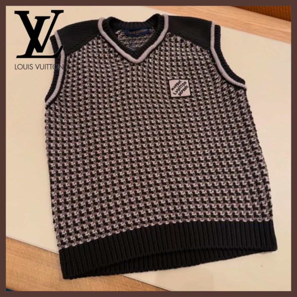 【ユニセックスでお揃いも♪】Louis Vuitton ベスト
