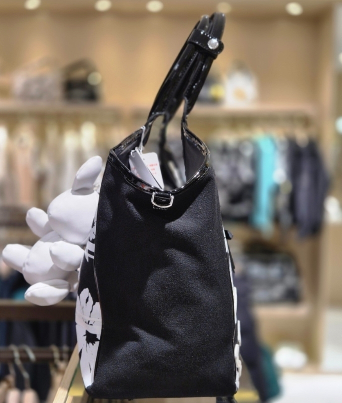 【限定セール！】 ☆Floral GATES PEARLY Pattern Pouch Ball Bunny & Bag Shopper その他