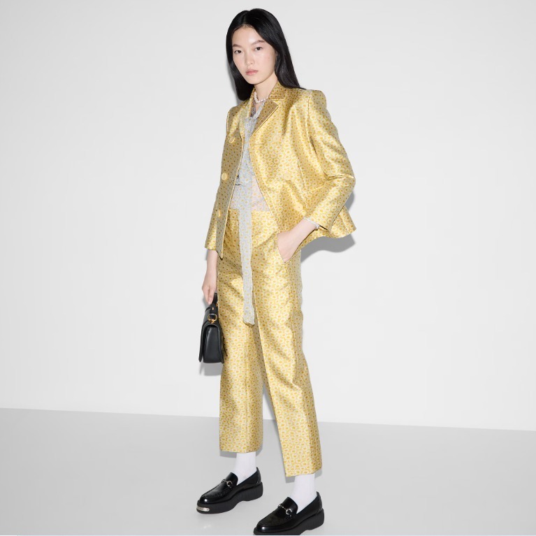 GUCCI《フローラルジャカード シルクブレンド ジャケット》直営