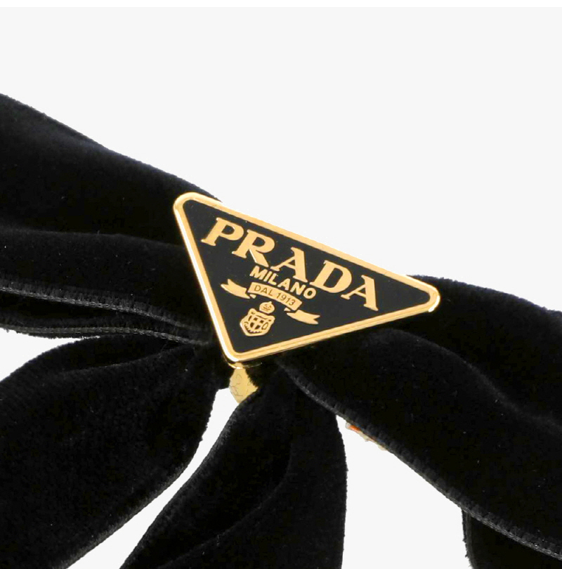 《PRADA》 ベルベットロゴリボンヘアクリップ