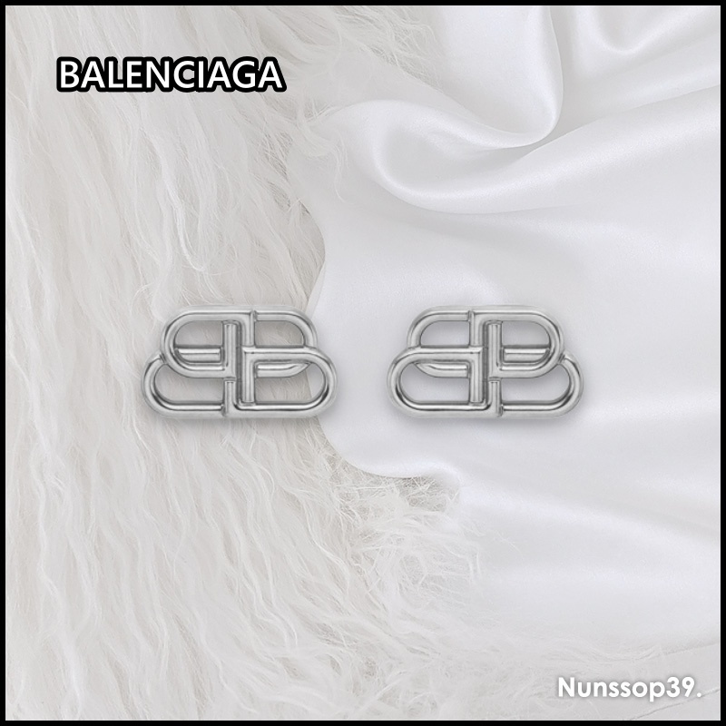 《BALENCIAGA》 BB ロゴ スタッド ピアス
